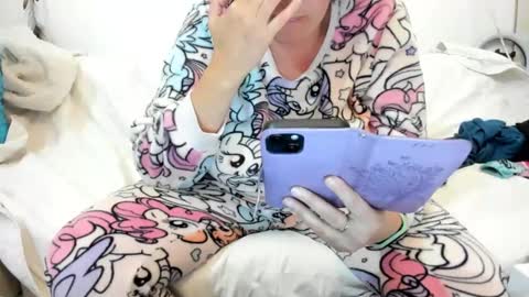 Snapshot of israelymilf chatting on 3, 1, 2025 Marta online show from 3, 1, 2025