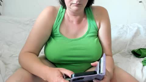 Snapshot of israelymilf chatting on 11, 3, 2025 Marta online show from 11, 3, 2025