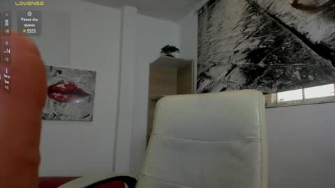 Issa  online show from 13, 1, 2025