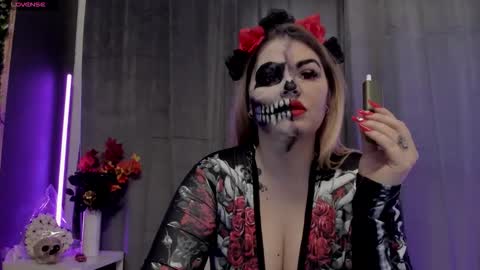 Snapshot of issaa20 chatting on 31, 10, 2025 Alisa online show from 31, 10, 2025