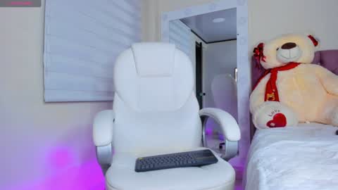 Isa  online show from 13, 1, 2025