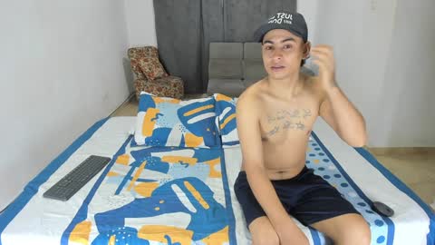 Snapshot of issalovexxx chatting on 21, 1, 2025 Isabella  online show from 21, 1, 2025