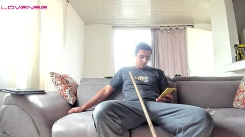 Snapshot of issalovexxx chatting on 20, 9, 2025 Isabella  online show from 20, 9, 2025