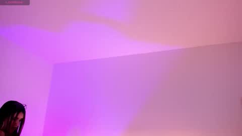 Snapshot of issis_smith chatting on 28, 10, 2025 issis_smith online show from 28, 10, 2025