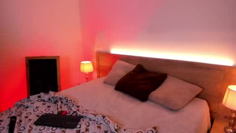 Snapshot of issis_smith chatting on 31, 10, 2025 issis_smith online show from 31, 10, 2025