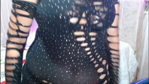 Itala Gomez online show from 5, 1, 2025