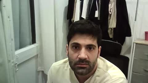 italianboybcn online show from 19, 12, 2025