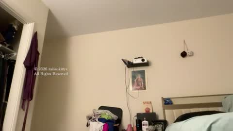 Snapshot of italiankittyx chatting on 23, 6, 2026 ItalianKitty online show from 23, 6, 2026