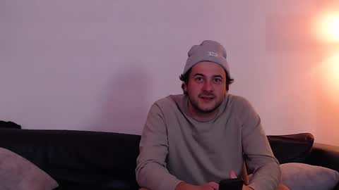 Snapshot of italianladd chatting on 4, 11, 2025 italianladd online show from 4, 11, 2025