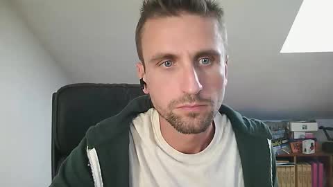 Snapshot of italiano116116 chatting on 10, 10, 2025 italiano116116 online show from 10, 10, 2025