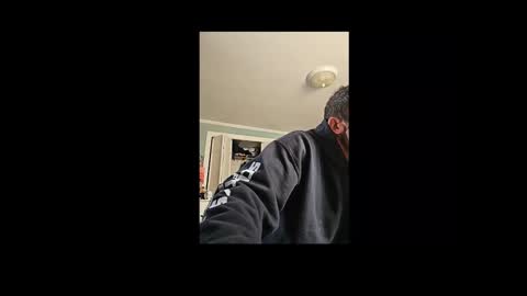 itchey506193 online show from 8, 2, 2025