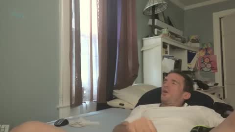 itchey506193 online show from 12, 2, 2025