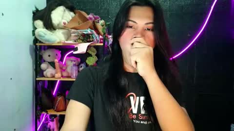 its_chloe20 online show from 17, 5, 2026