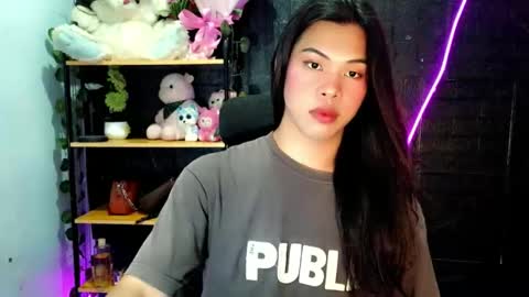its_chloe20 online show from 2, 6, 2026