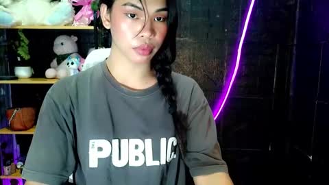 its_chloe20 online show from 7, 6, 2026