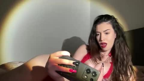 itsbellaluxe online show from 1, 6, 2026