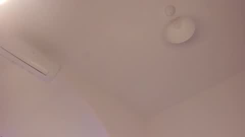 Isabella online show from 20, 11, 2025