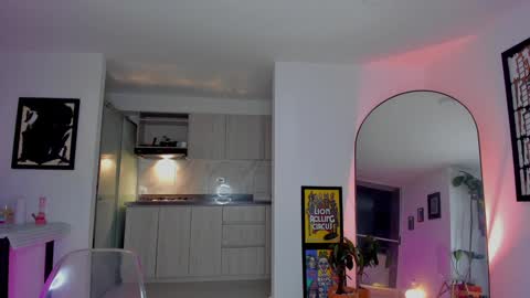 lau online show from 18, 12, 2024