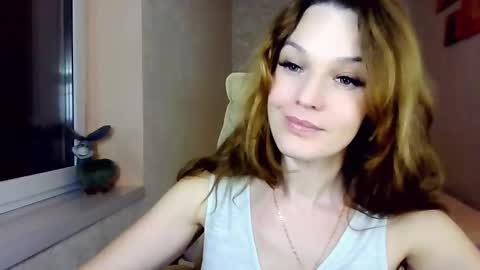 Snapshot of itslunaday chatting on 8, 2, 2026 itslunaday online show from 8, 2, 2026