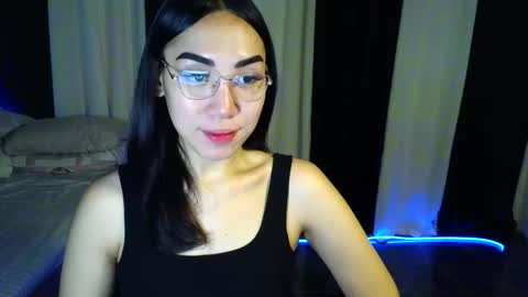 Snapshot of itsmehotqueen chatting on 18, 5, 2026 itsmehotqueen online show from 18, 5, 2026