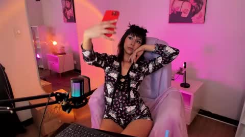 itsmroom online show from 2, 5, 2026