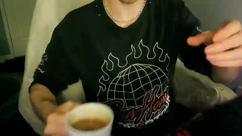 itsnotliam834 online show from 9, 9, 2025