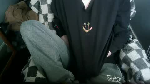 itsnotliam834 online show from 24, 10, 2025