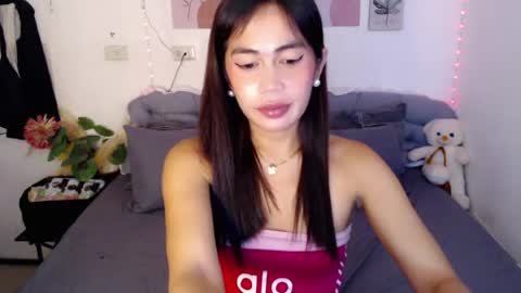 itsurgil_kloeh online show from 19, 7, 2026
