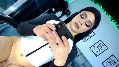 Snapshot of ivan_standford chatting on 4, 1, 2025 y  online show from 4, 1, 2025