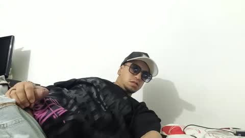 Snapshot of ivanfpc93 chatting on 12, 10, 2025 ivanfpc93 online show from 12, 10, 2025