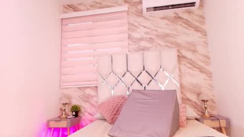 Snapshot of ivanna_vega_ chatting on 10, 2, 2026 ivanna online show from 10, 2, 2026