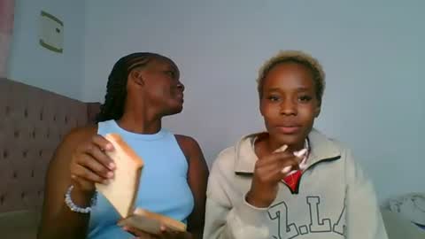 ivory_mae online show from 27, 7, 2026