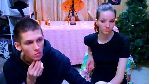 Ivy and Lester online show from 7, 12, 2024