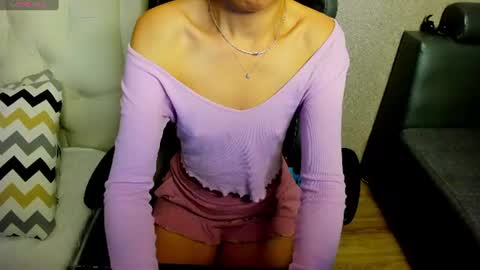 Snapshot of ivy__ross chatting on 23, 6, 2026 Ivy online show from 23, 6, 2026