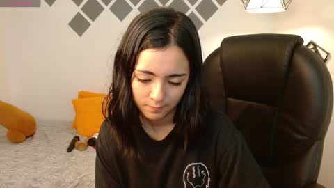 Snapshot of ivy_gail chatting on 28, 12, 2024  IVY online show from 28, 12, 2024