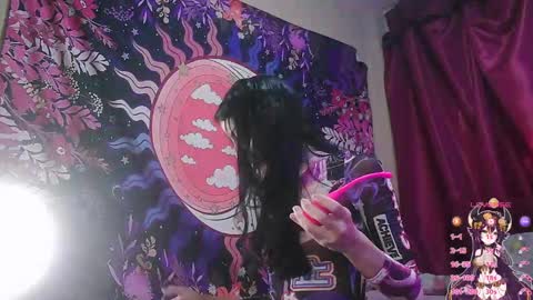 Ivy online show from 11, 10, 2025