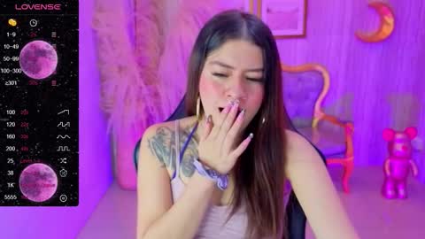 Snapshot of ivy_lodge_s chatting on 20, 10, 2025 Ivy online show from 20, 10, 2025