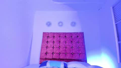 Ivy Rae online show from 19, 12, 2025