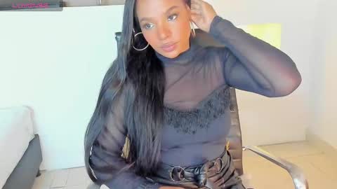 i v y  b l i s s online show from 25, 1, 2025