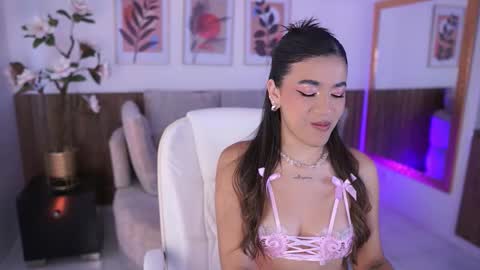 Ivy Grabes online show from 27, 3, 2026