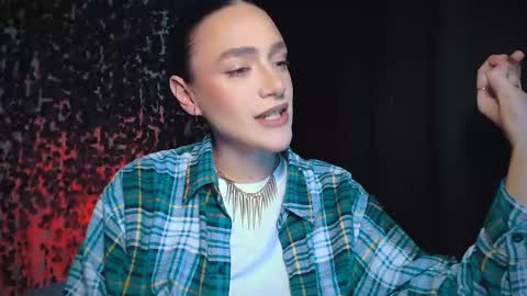 Miss Ivy online show from 5, 3, 2025