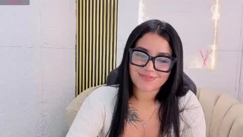 Snapshot of ivyka_monroe_cn chatting on 27, 6, 2026 IVYKA online show from 27, 6, 2026