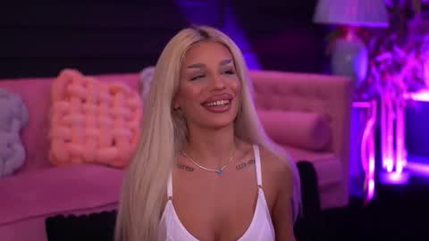 IvyRowa online show from 19, 2, 2026