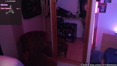 Ivy ShrumX online show from 8, 11, 2025