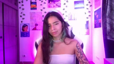 Ivy  online show from 15, 4, 2026