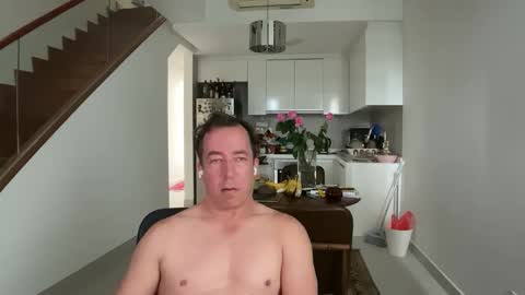 chat with me to find out online show from 19, 2, 2026