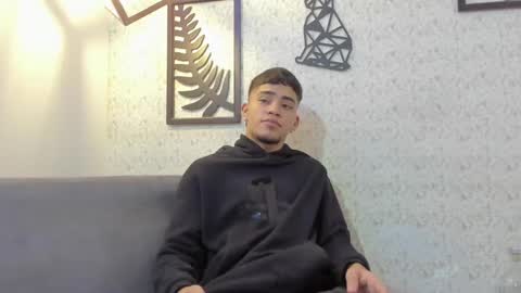 izaack online show from 16, 12, 2024