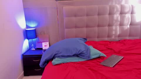 izaack online show from 16, 1, 2025