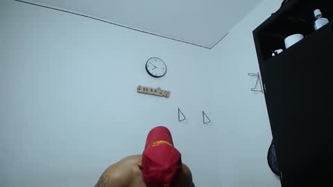 izaack online show from 15, 9, 2025