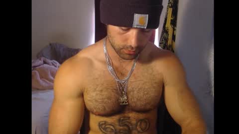 Snapshot of izak144 chatting on 19, 3, 2026 izak144 online show from 19, 3, 2026